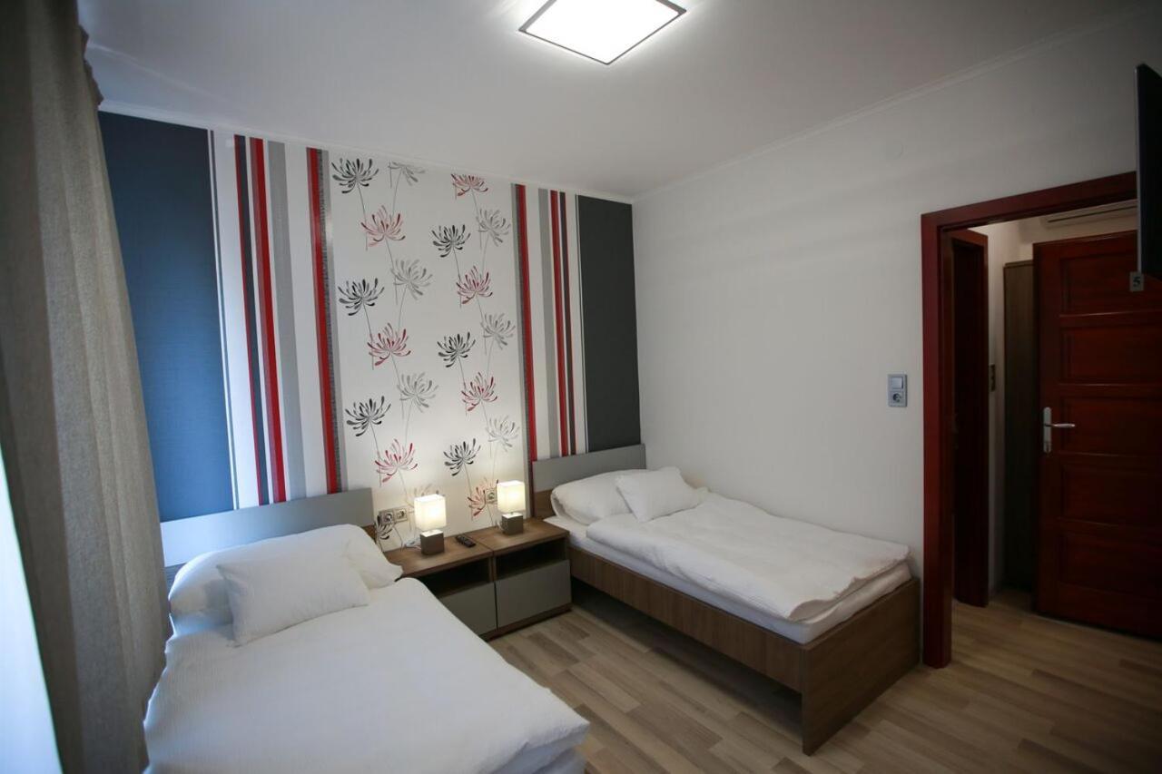 Sugo Panzio Bed & Breakfast Baja Luaran gambar