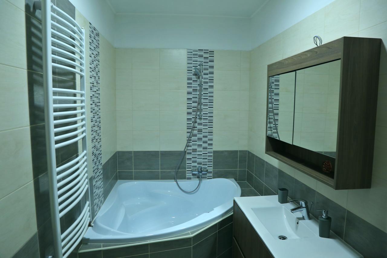 Sugo Panzio Bed & Breakfast Baja Luaran gambar