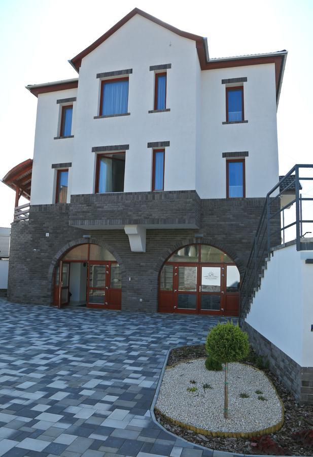 Sugo Panzio Bed & Breakfast Baja Luaran gambar